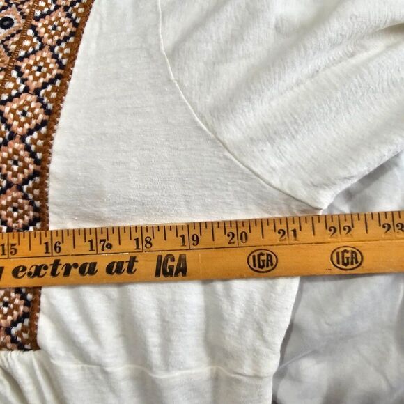 EUC CHICO'S LINEN BLEND EMBELLISHED SPLIT V SCOOP NECK BOHO TOP SIZE 2 WMNS L - Picture 12 of 13